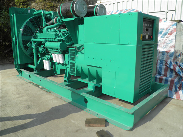 新沂出租发电机 发电机组厂家：柴油发电机组的控制屏的作用是什么？