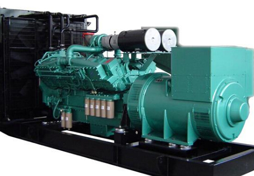 新沂冬季柴油发电机组启动前应进行哪些预热操作?