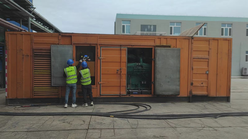 新沂如何检查柴油发电机组的机油油位?